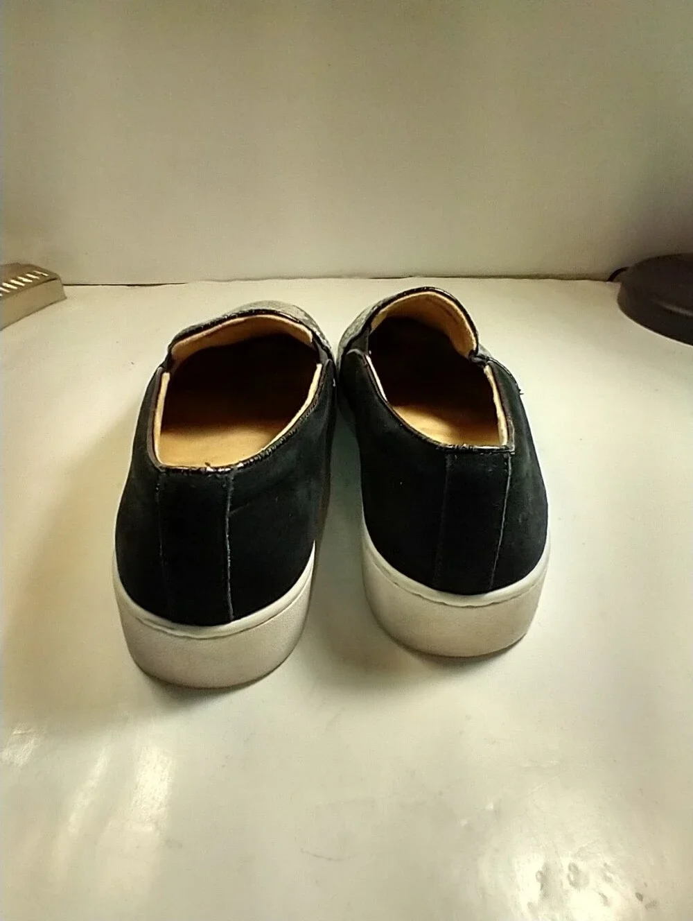 Vionic Midi Snake Print Slip On Sneakers Shoes Women's sz 7.5.